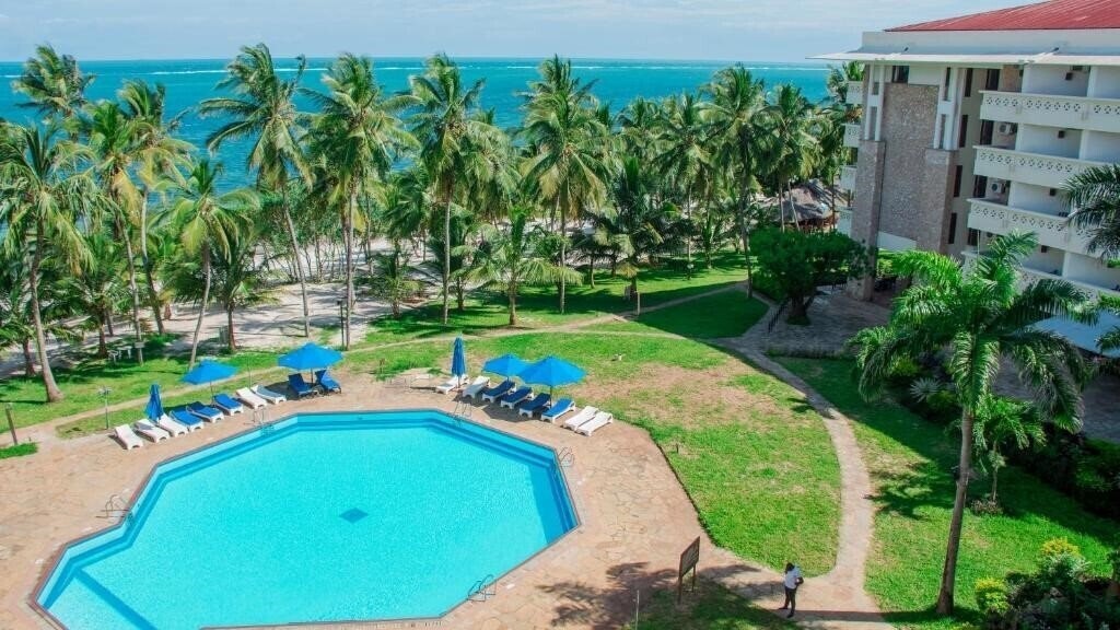Зображення Continental Beach Resort 4*