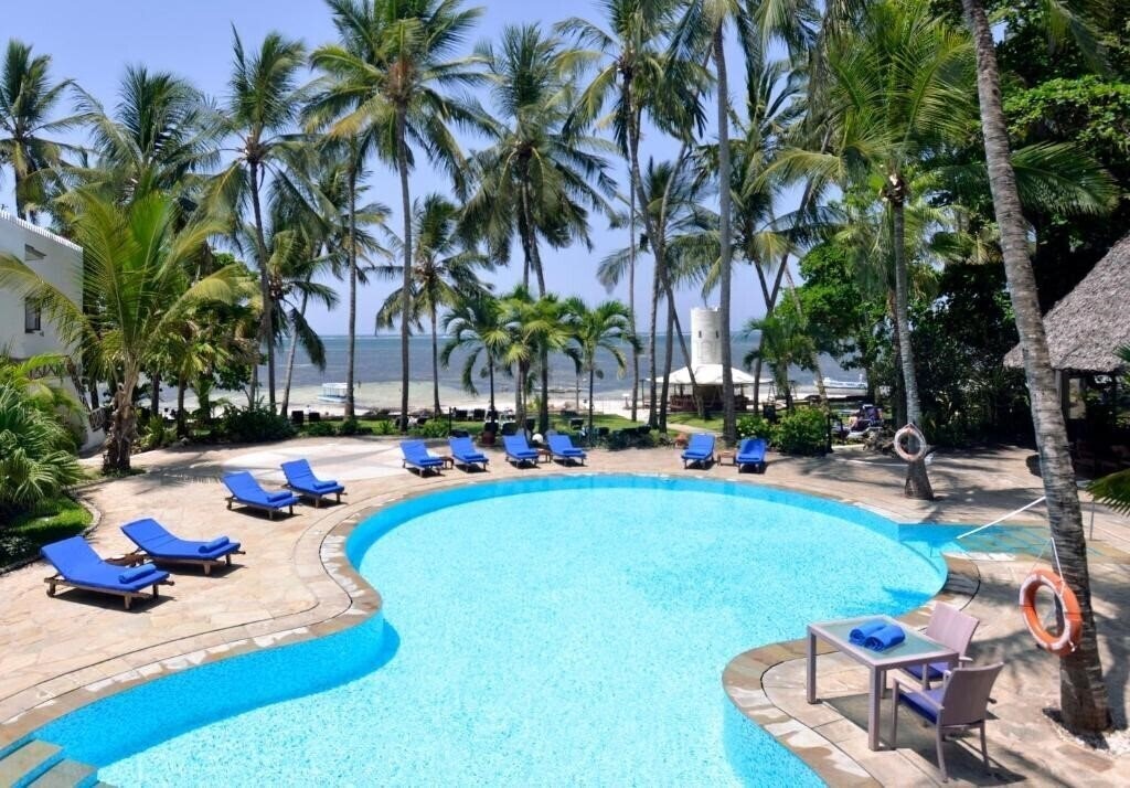Готель Severin Sea Lodge 4*