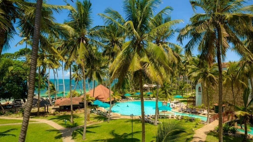 Отель Sarova Whitesands Resort 5*