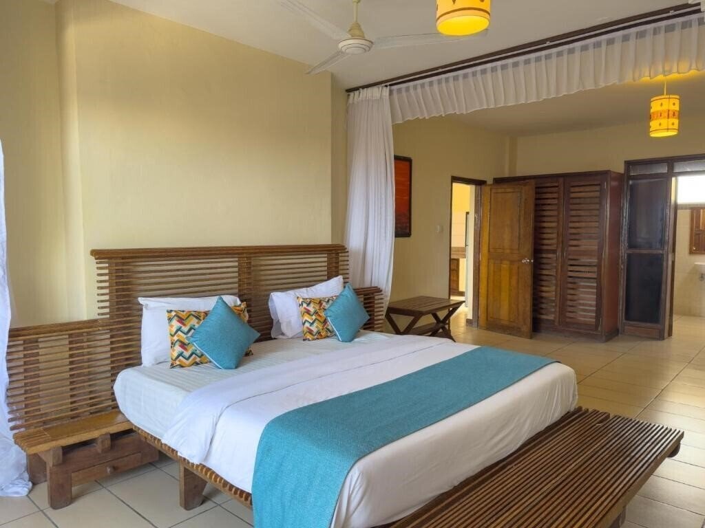 Картинка City Blue Creekside Hotel & Suites 4*