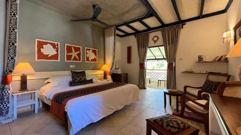 Картинка Pinewood Beach Resort & SPA 5*