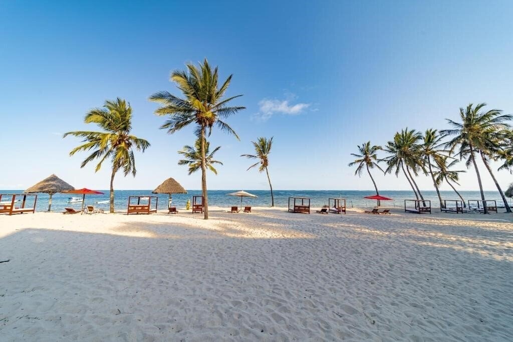Отель Prideinn Paradise Beach Resort 5*