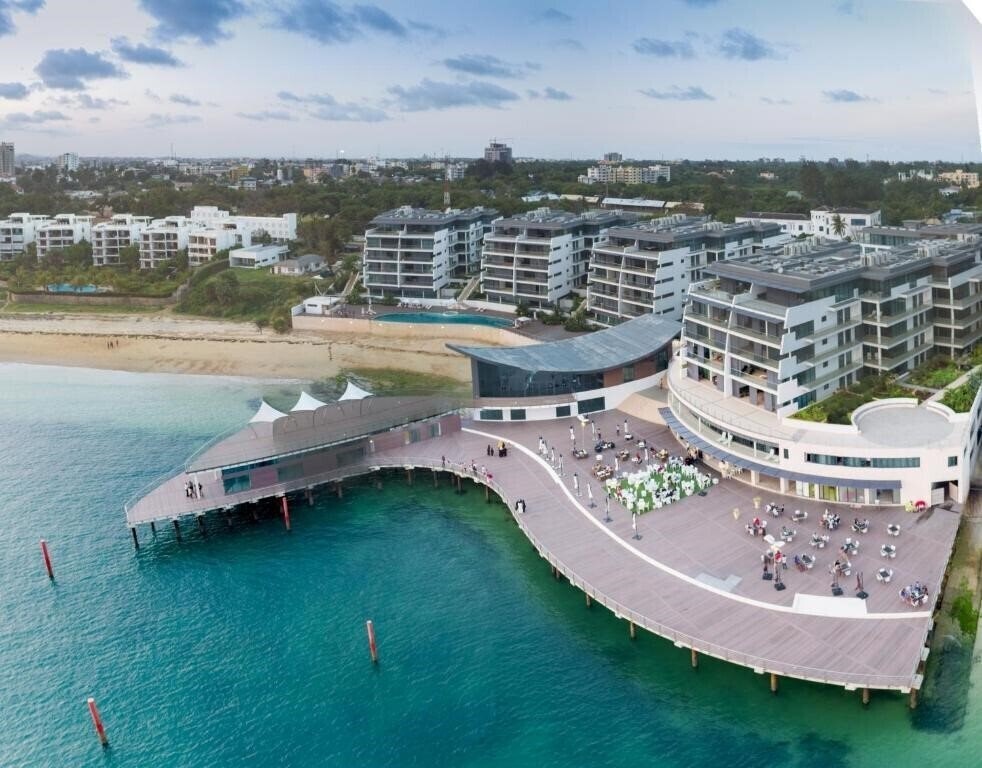 Отель English Point Marina 5*