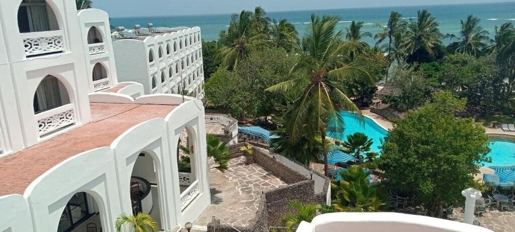 Фотография Kaskazi Beach 4*