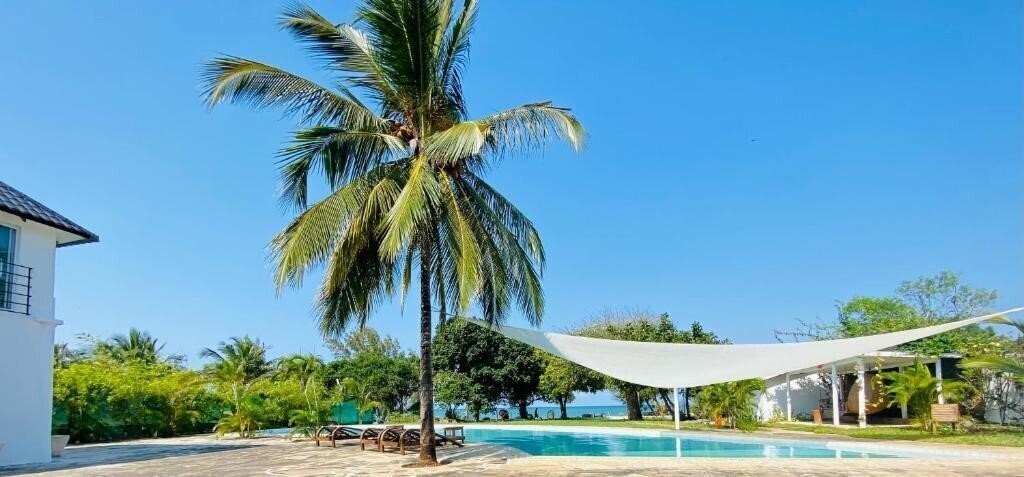 Отель Sonrisa Villas 4*