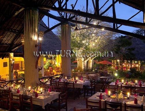 Отель Baobab Beach Resort 4*