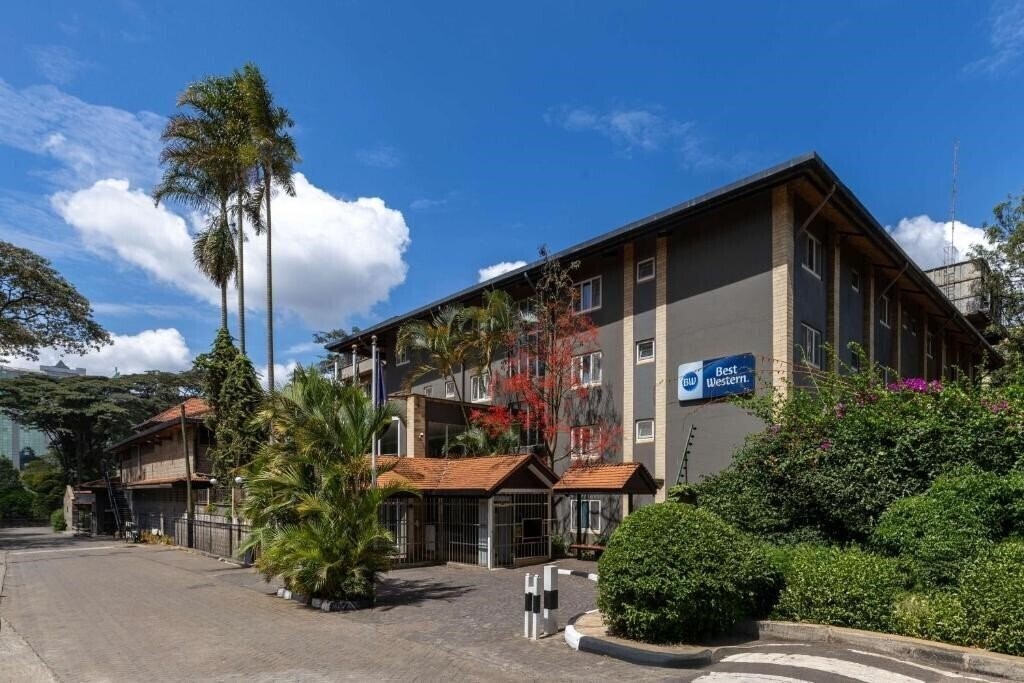 Готель Best Western Nairobi Upper Hill 3*