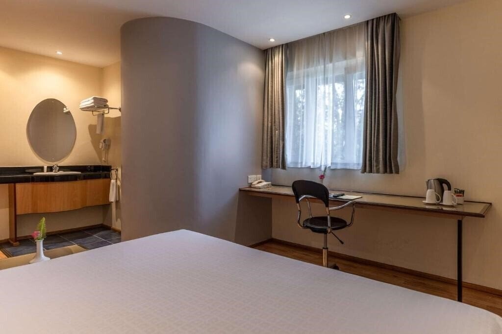 Фото Best Western Nairobi Upper Hill 3*