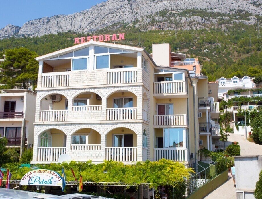 Готель Apt Putnik 3*