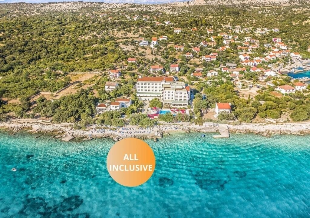Готель La Luna Hotel 4*