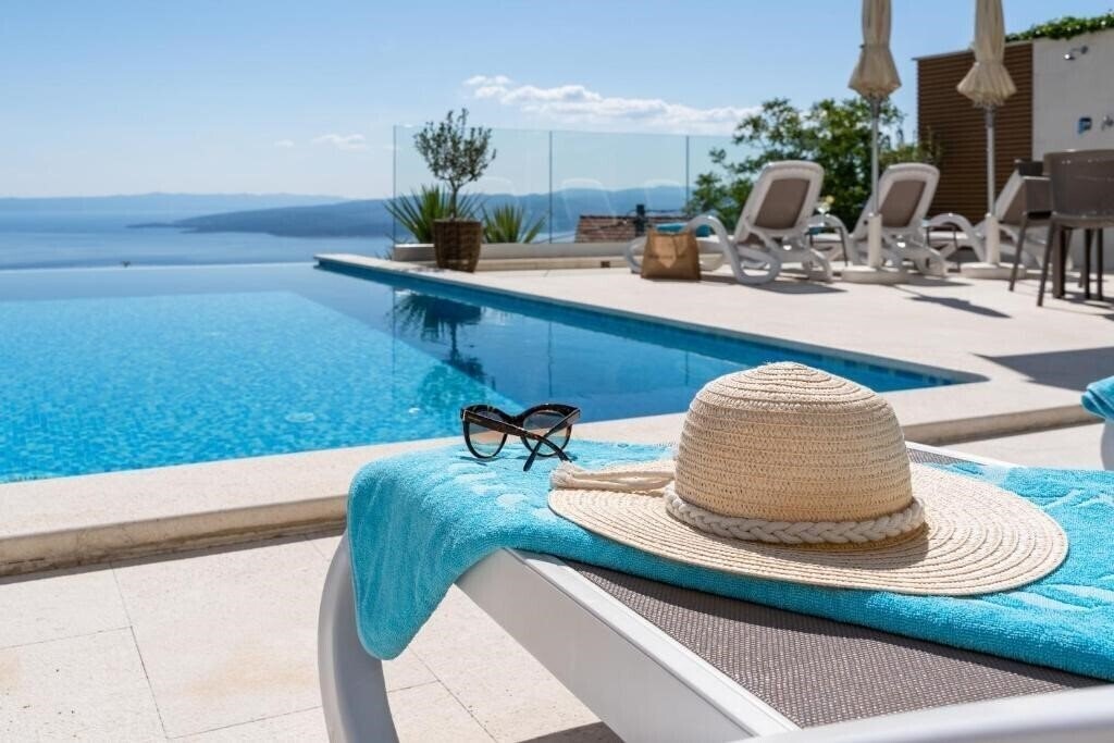 Отель Villa Bellevue Bast Apartment 3*