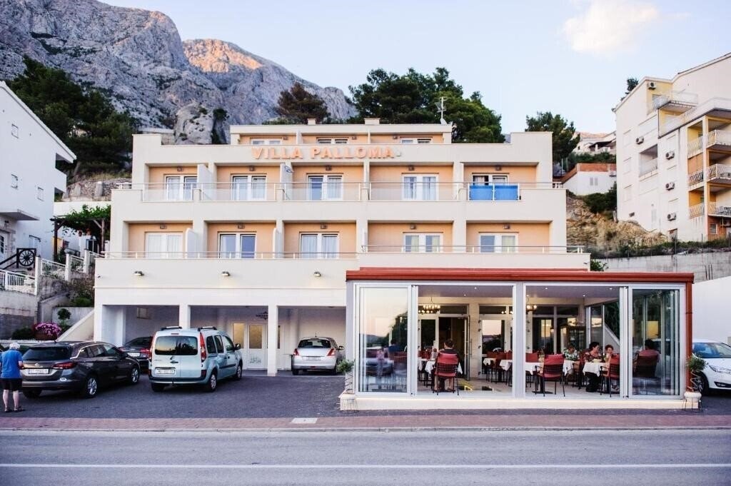 Готель Villa Palloma 4*