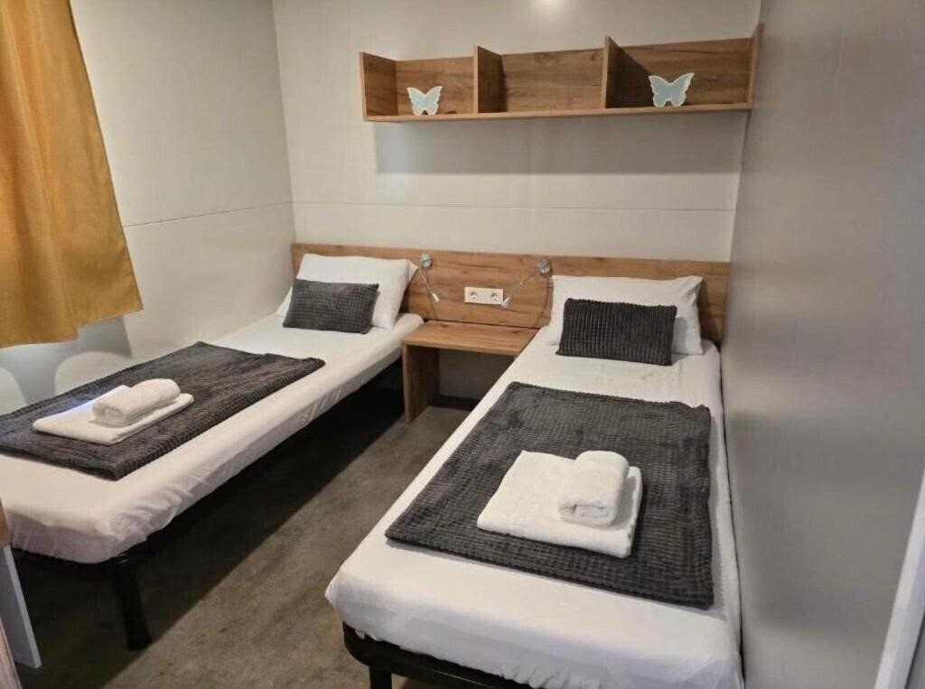 Картинка Holiday Homes Camp Park Soline 3*