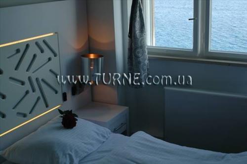 Готель Sveti Kriz Bol 3*