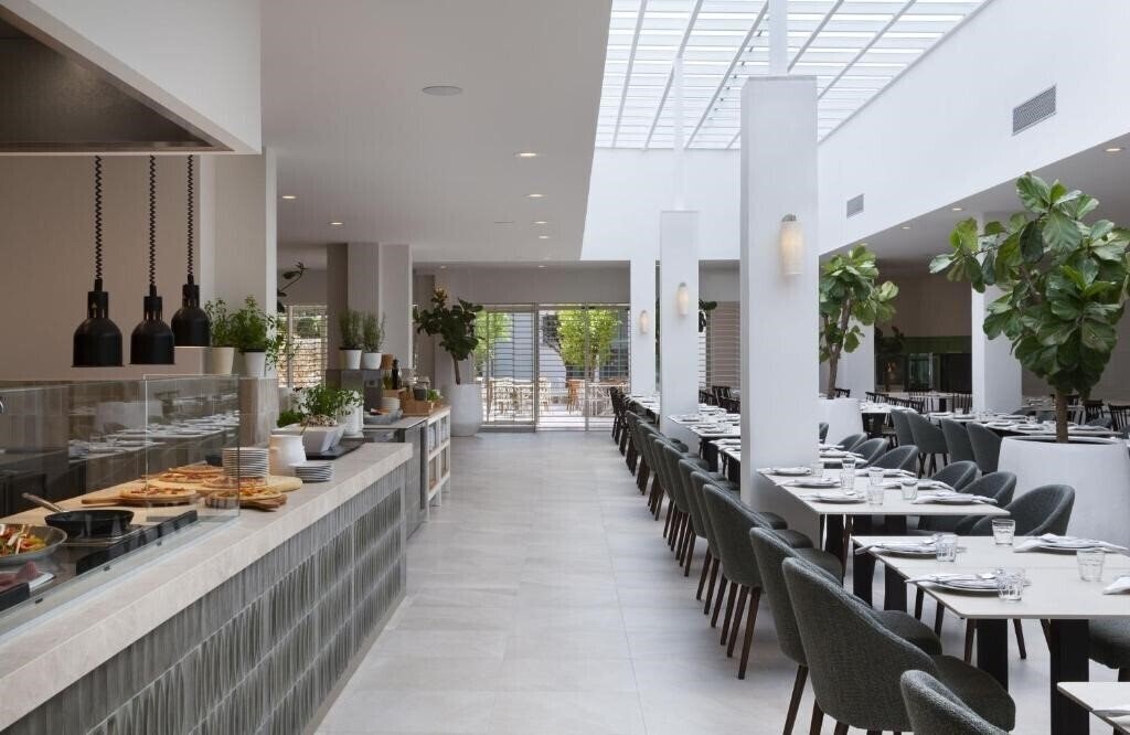 Фотографія Bluesun Hotel Marina 4*