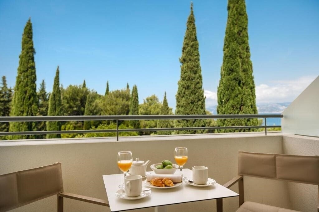 Фотографія Remisens Hotel Albatros 4*