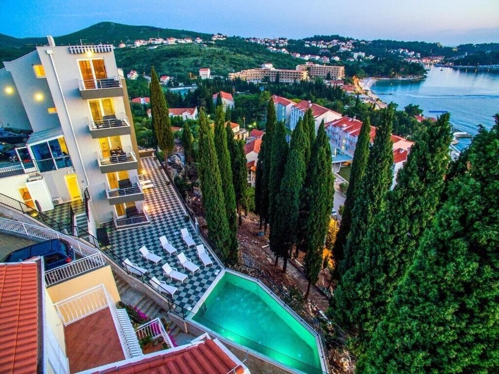 Отель Apartments Didan 3*