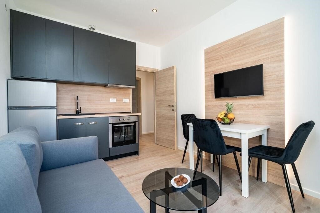 Фотографія Bacan Serviced Apartments 3*