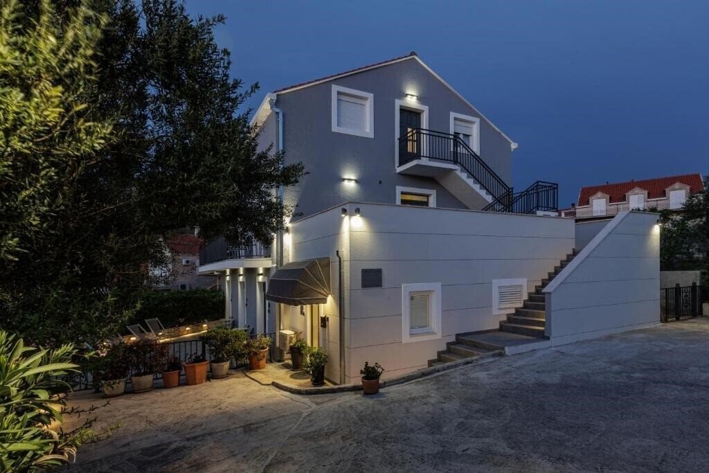 Картинка Bacan Serviced Apartments 3*