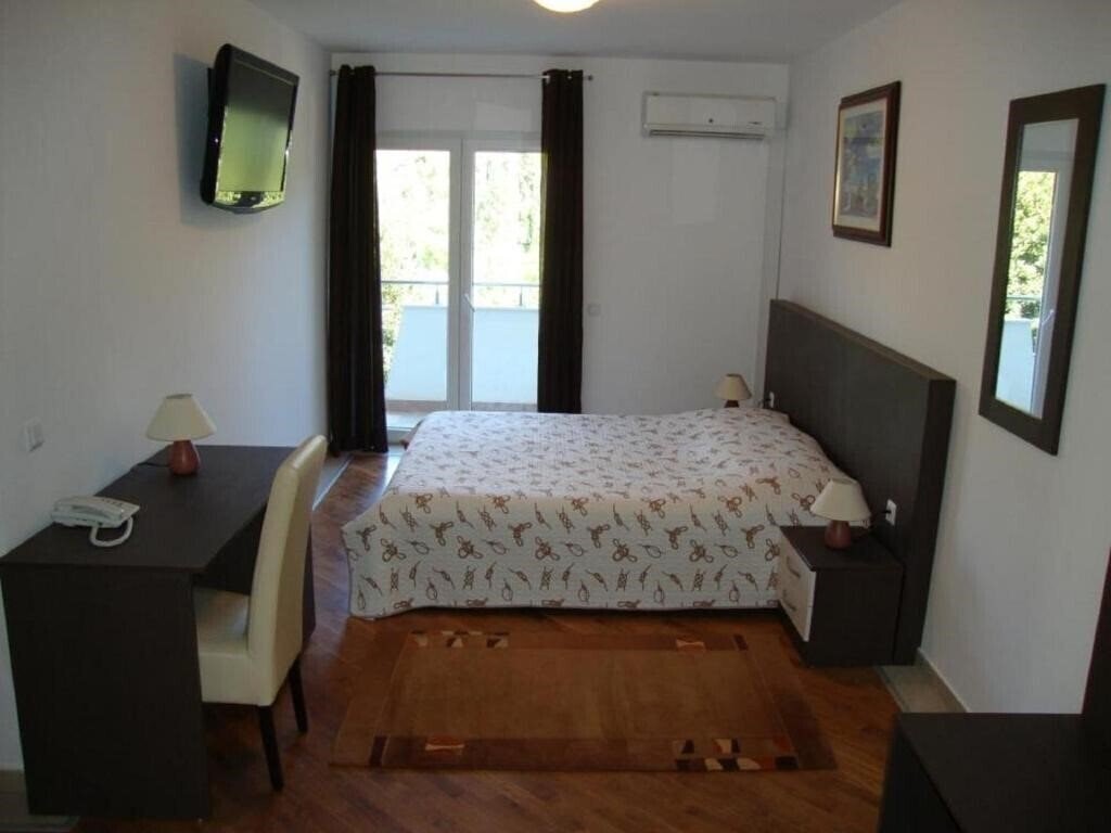 Картинка Villa Royal 3*