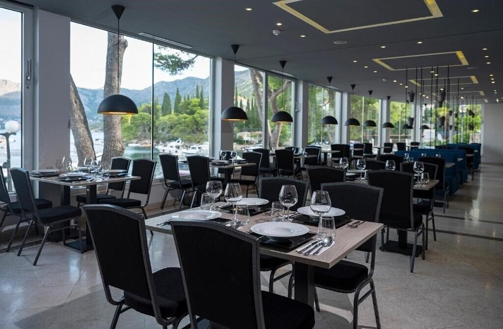 Картинка Cavtat 4*