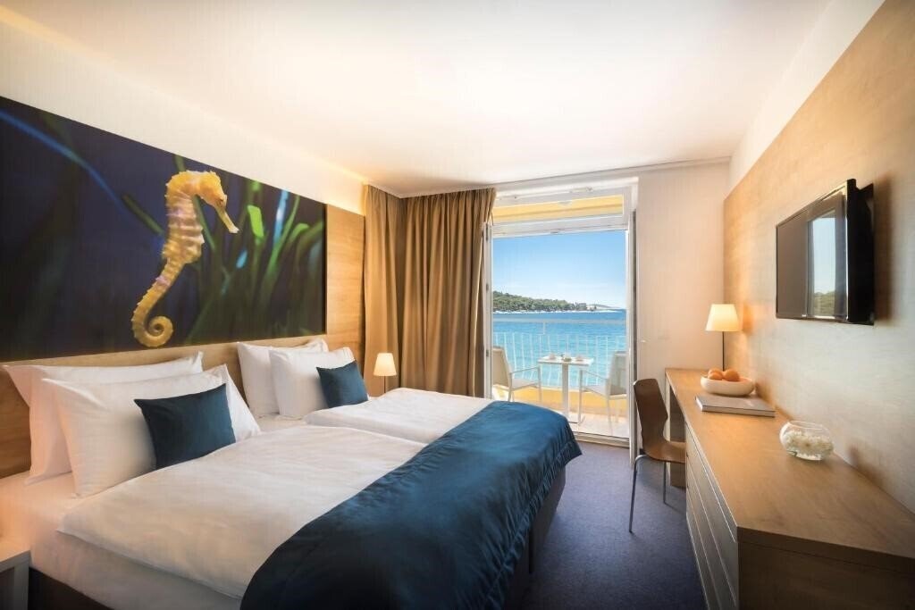 Готель Remisens Hotel Epidaurus 3*