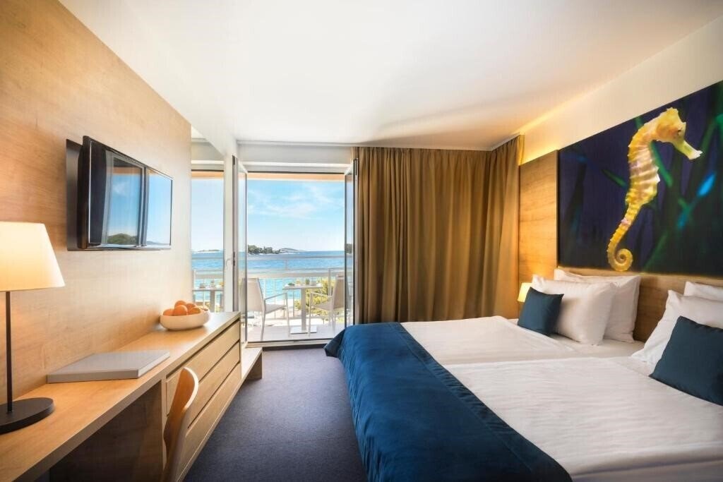 Фотографія Remisens Hotel Epidaurus 3*