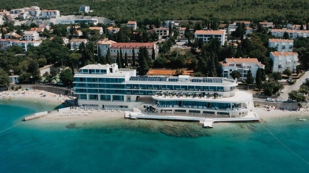 Готель Amabilis Hotel 5*
