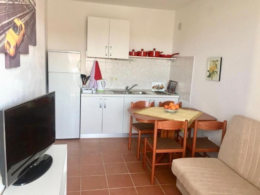 Отель Delfin Guest House 3*