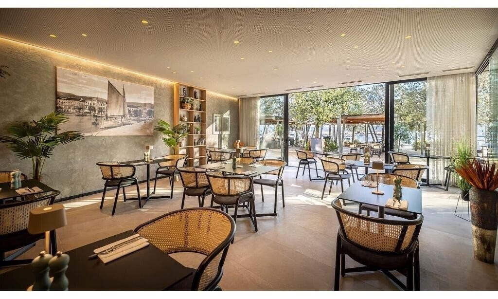 Зображення Aminess Younique Narrivi Hotel 5*