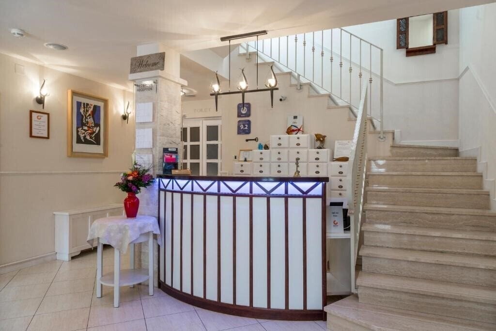 Картинка Abalon Hotel & Apartments 4*