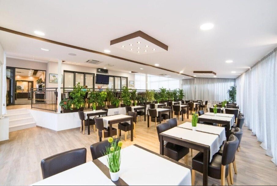 Картинка Holiday Resort Antonija 4*