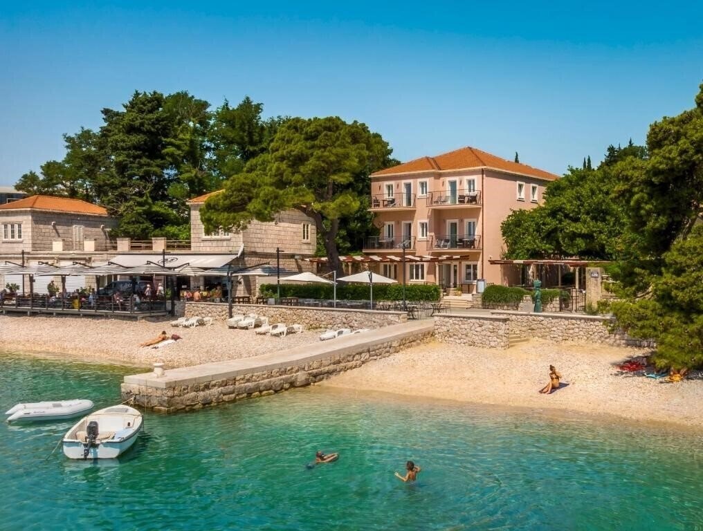Готель Maistra Select Villas Srebreno 4*