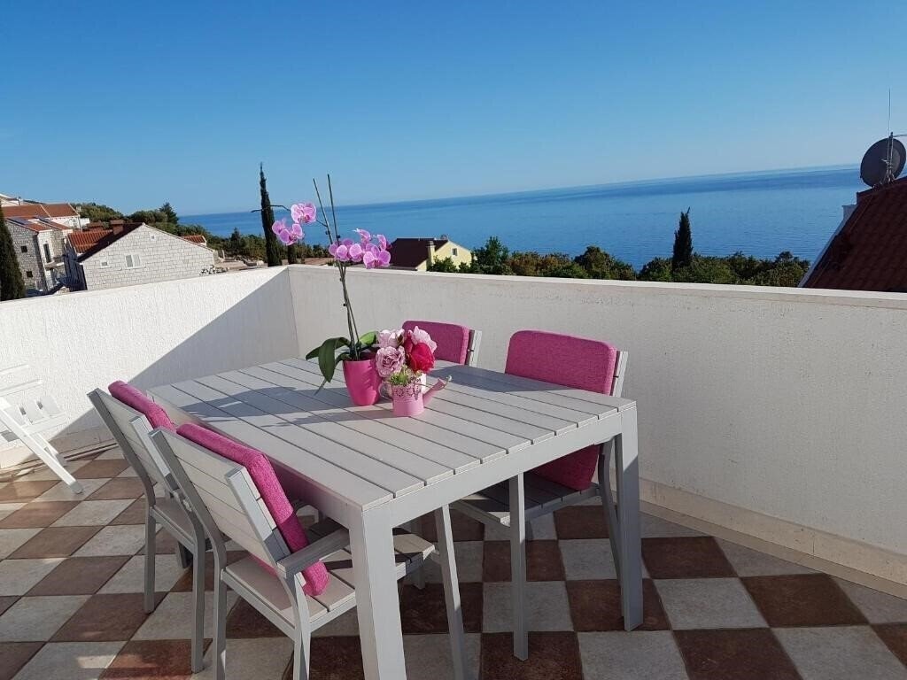 Отель Apartments Antonio 4*