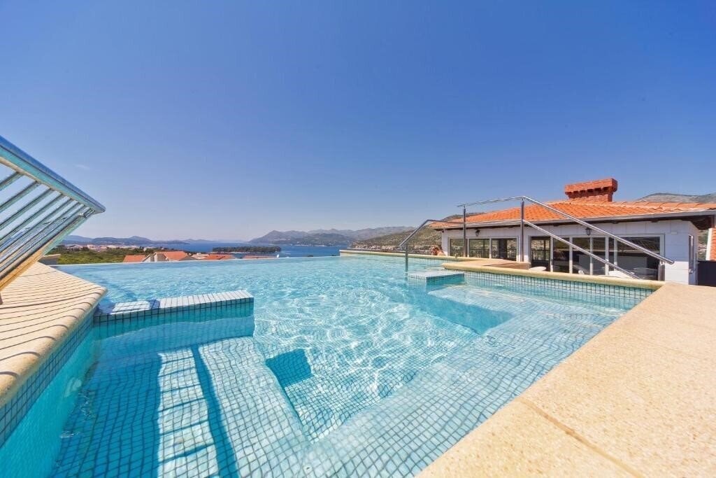Отель Villa Antea 4*