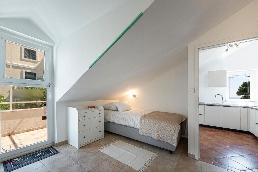 Фото Villa Elly 3*