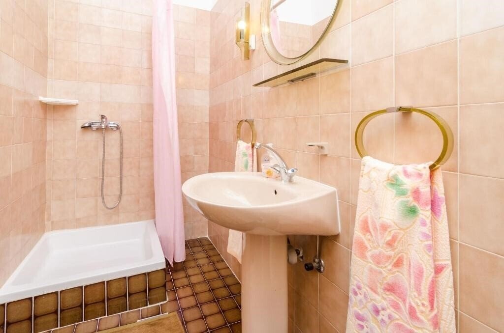 Фотографія Rooms Mozara 3*