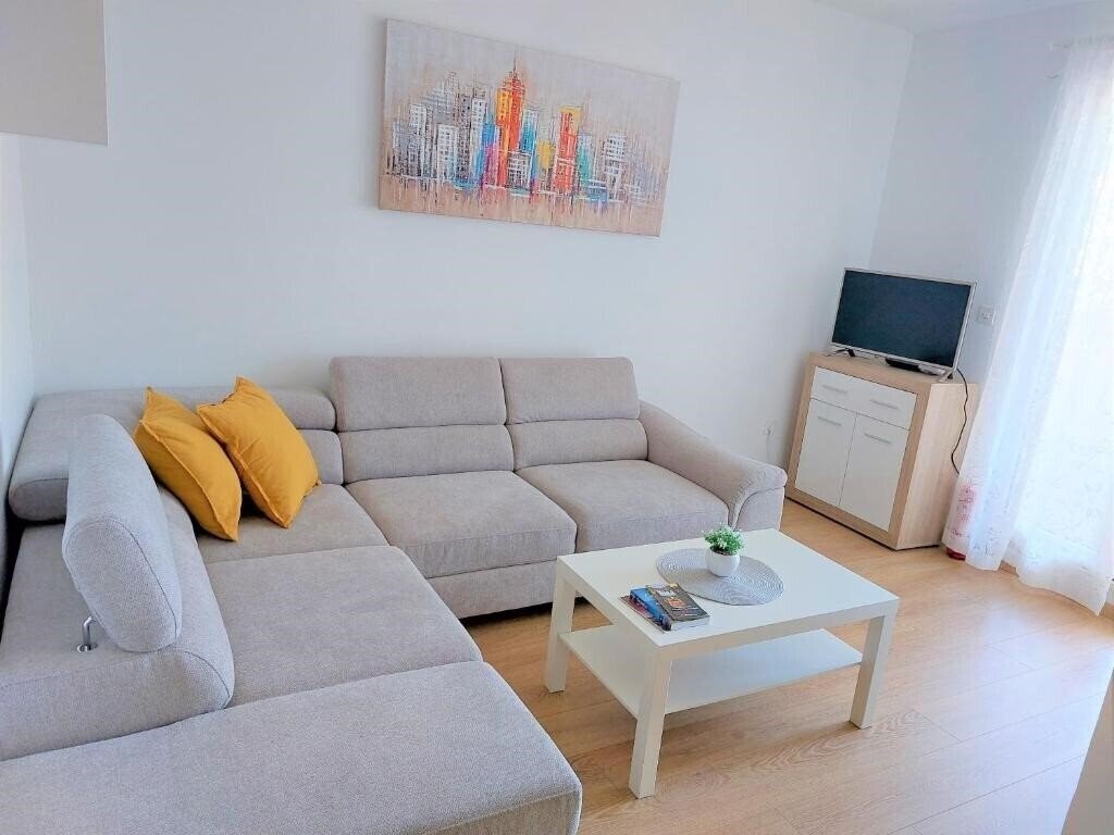 Фотографія Apartment Tina 4*