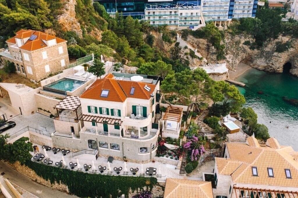 Фото Villa Orabelle 4*