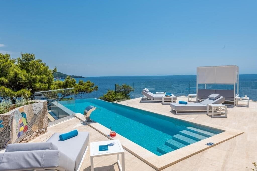 Фотография Villa Orabelle 4*