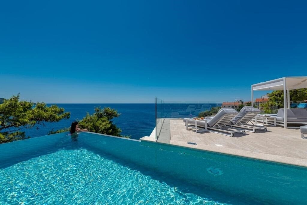 Изображение Villa Orabelle 4*