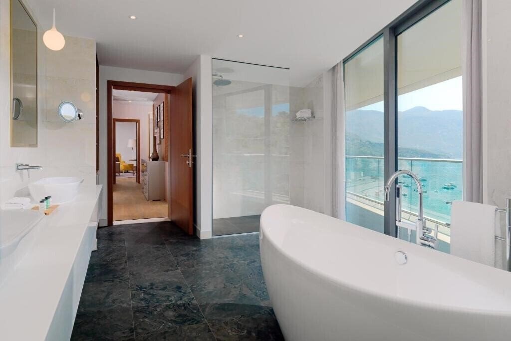 Фотография Sheraton Dubrovnik Riviera Hotel 5*