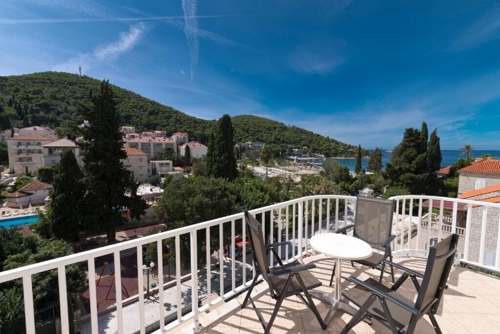 Отель Dubrovnik Perla 3*