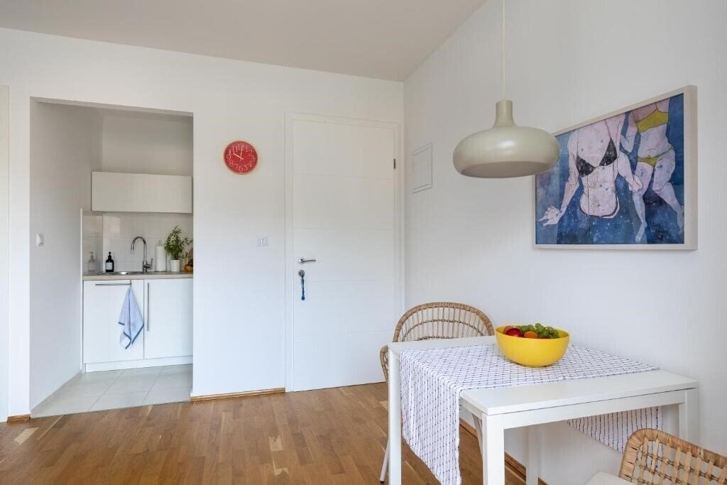 Фотографія Apartments Silvija 3*