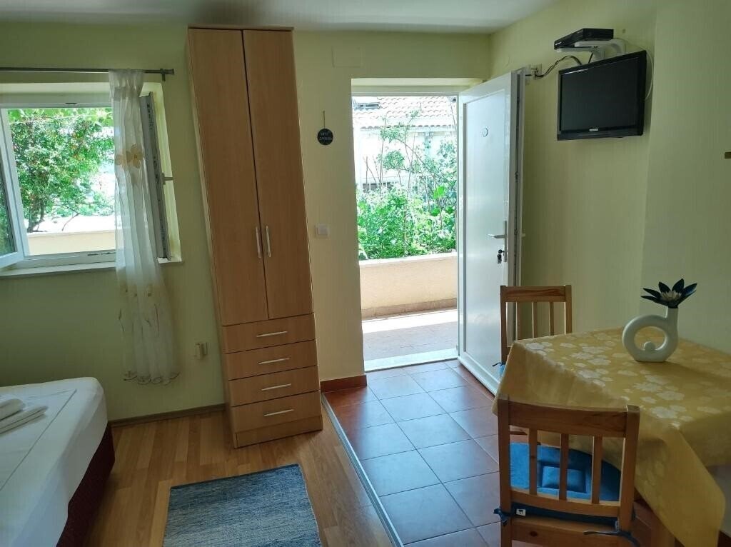 Фото Anna Guesthouse 2*
