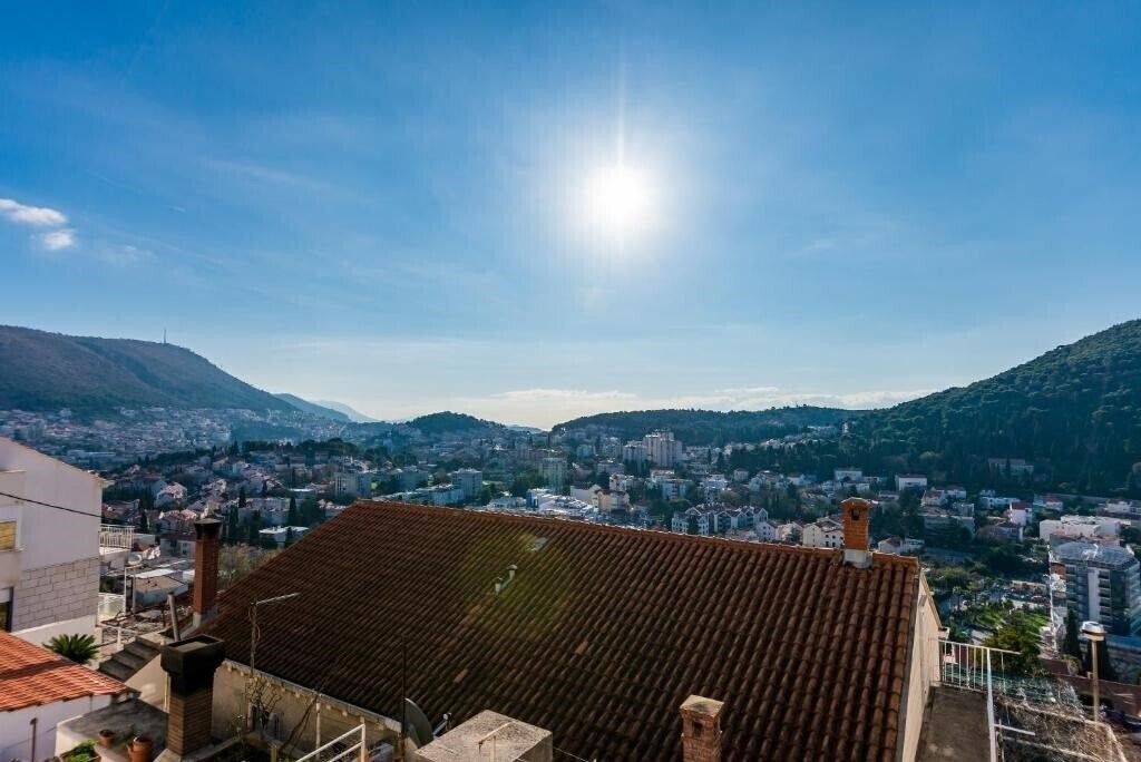 Готель Apartments & Rooms Nenada 3*