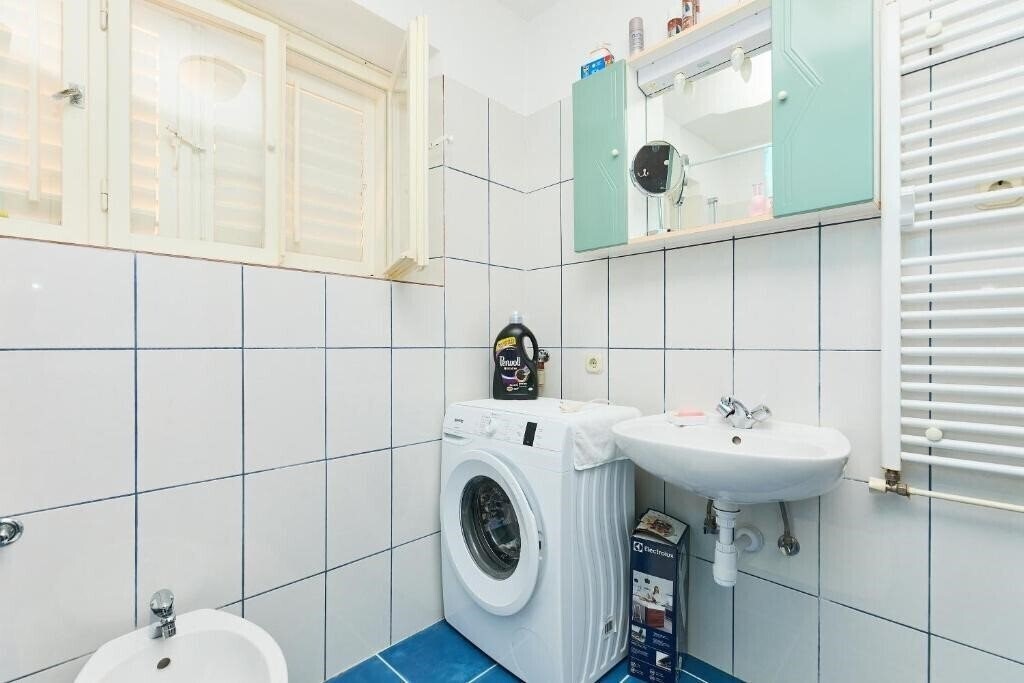 Картинка Apartments Mandy 3*