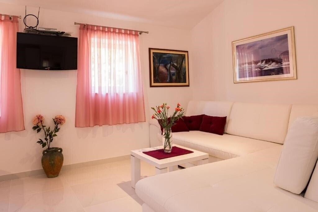 Картинка Apartments Mare 3*