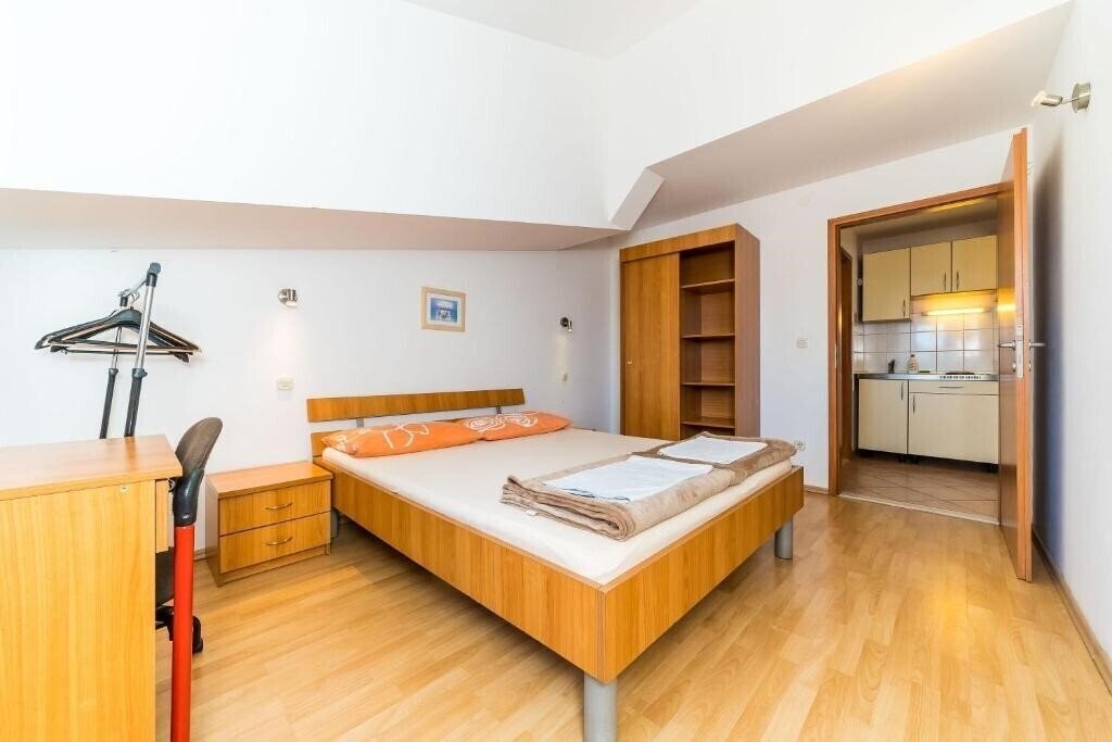 Зображення Apartments Princ Hrvoje 3*