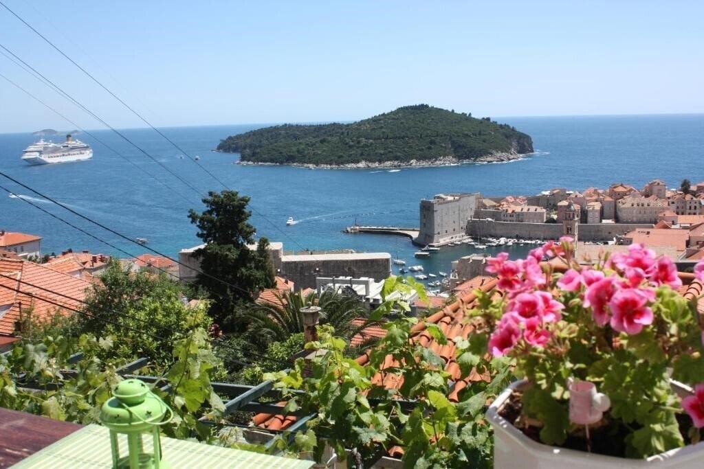 Отель Arbanasin Apartment 3*